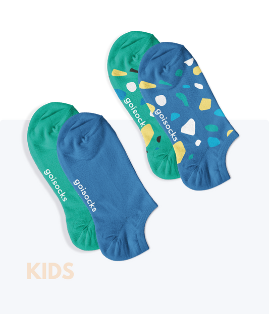 4 darab Goisocks bokazokni gyerek méretben: egyszínű csodás kék, páva zöld, kavicsos mintás csodás kék, páva zöld.