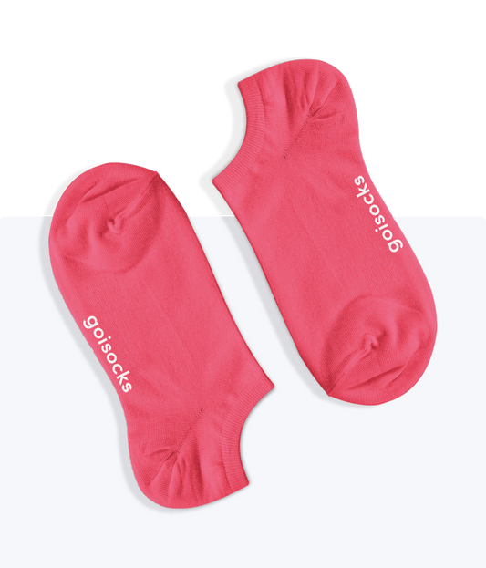 Egy pár egyszínű Málna Rózsaszín Goisocks bokazokni.